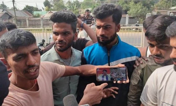Ghar Ghar Rojgar (!) TSR job scam erupted heavy resentment among TSR Job aspirants, deprived candidates Protested at Tripura High Court Ghar Ghar Rojgar (!) TSR job scam erupted heavy resentment among TSR Job aspirants, deprived candidates Protested at Tripura High Court